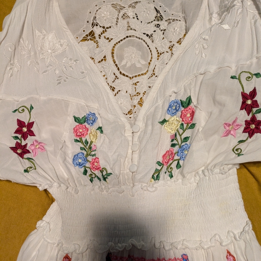 Floral Embroidered Fillyboo Cottage White Dress Medium - Picture 5 of 8